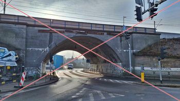 Ilustracja artykułu: Zamknięcie przejazdu pod wiaduktem na ulicy Kużaja